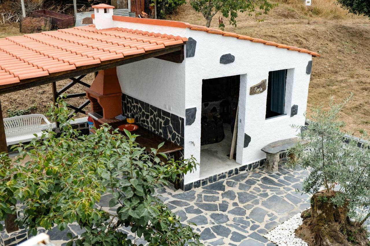 Casa Do Ferreiro II Hotel กอยส์ ภายนอก รูปภาพ